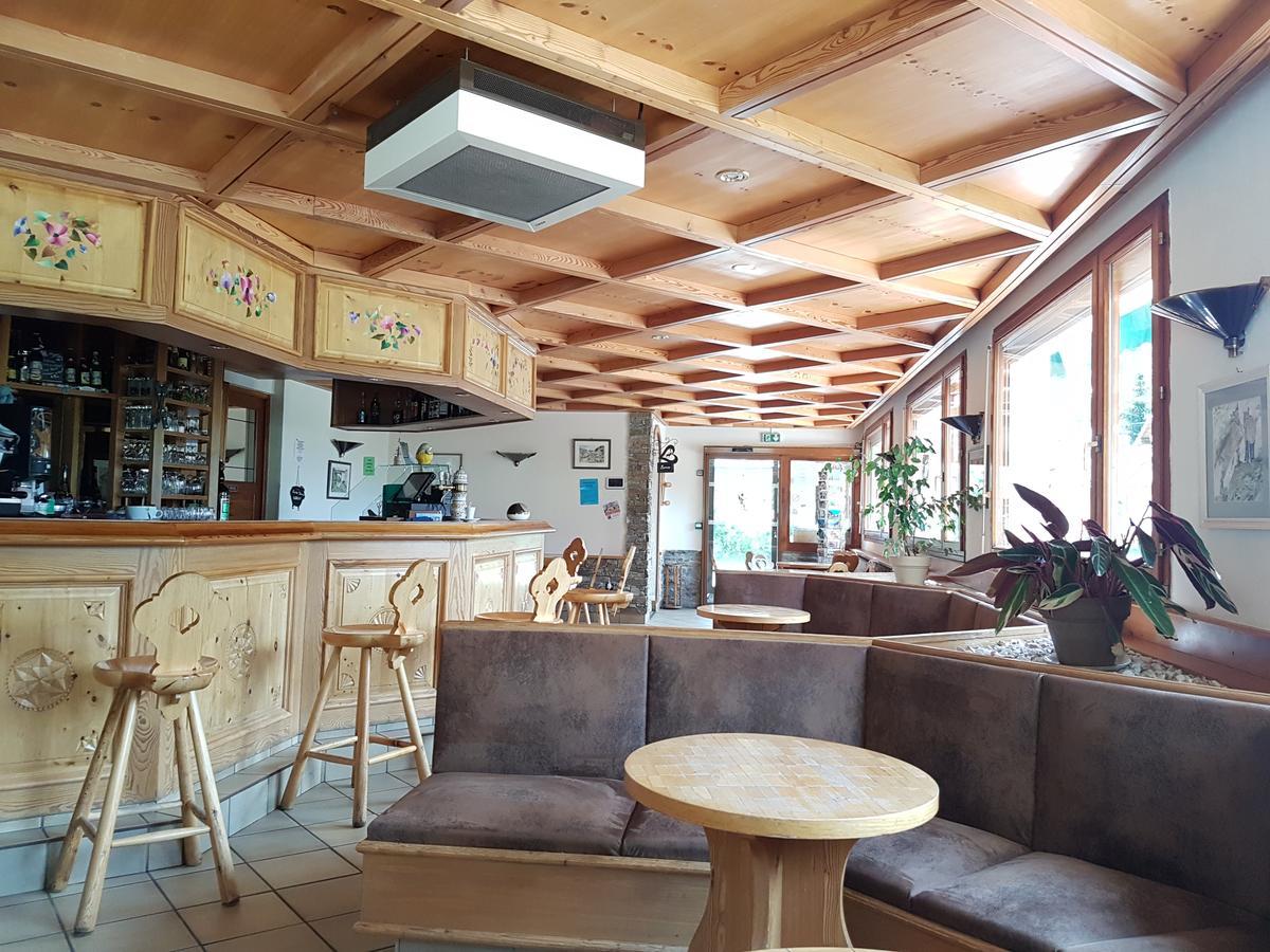 Hotel La Vanoise Bessans Eksteriør billede